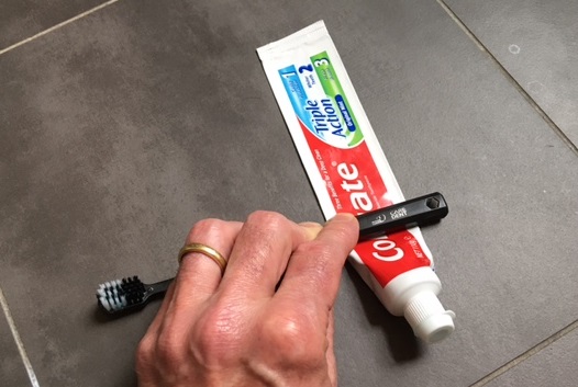 Efficiently moving toothpaste up the tube